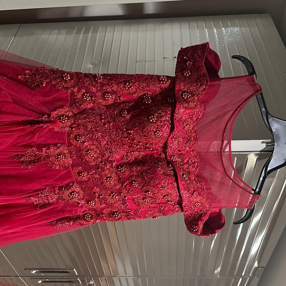 Small size long gown